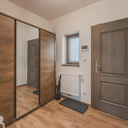 Apartament Romanticke V Podkrovi Na Velkem Namesti, Wi-fi *